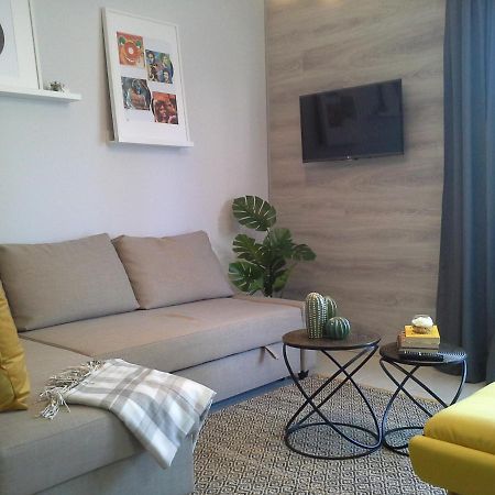 Alexandra Apartment Hajduszoboszlo - Chic Flat Exterior foto